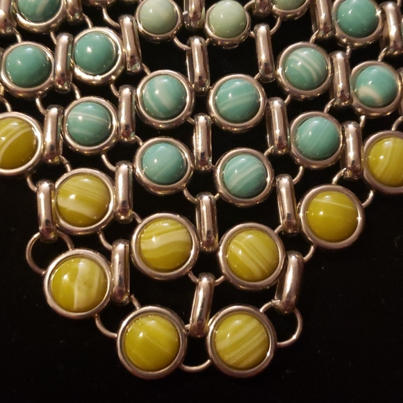 Lia Sophia Statement Necklace - Picture 2 of 4